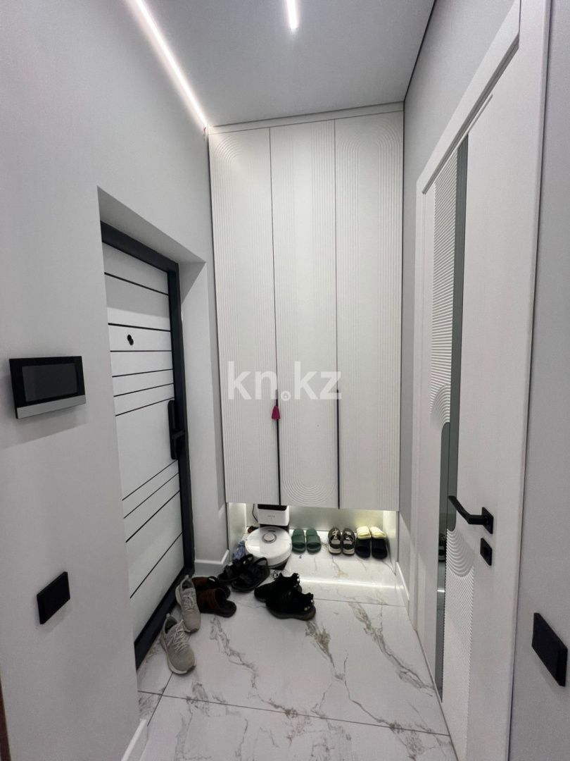 Продажа 3-комнатной квартиры, 70.6 м² в Алматы - фото 11