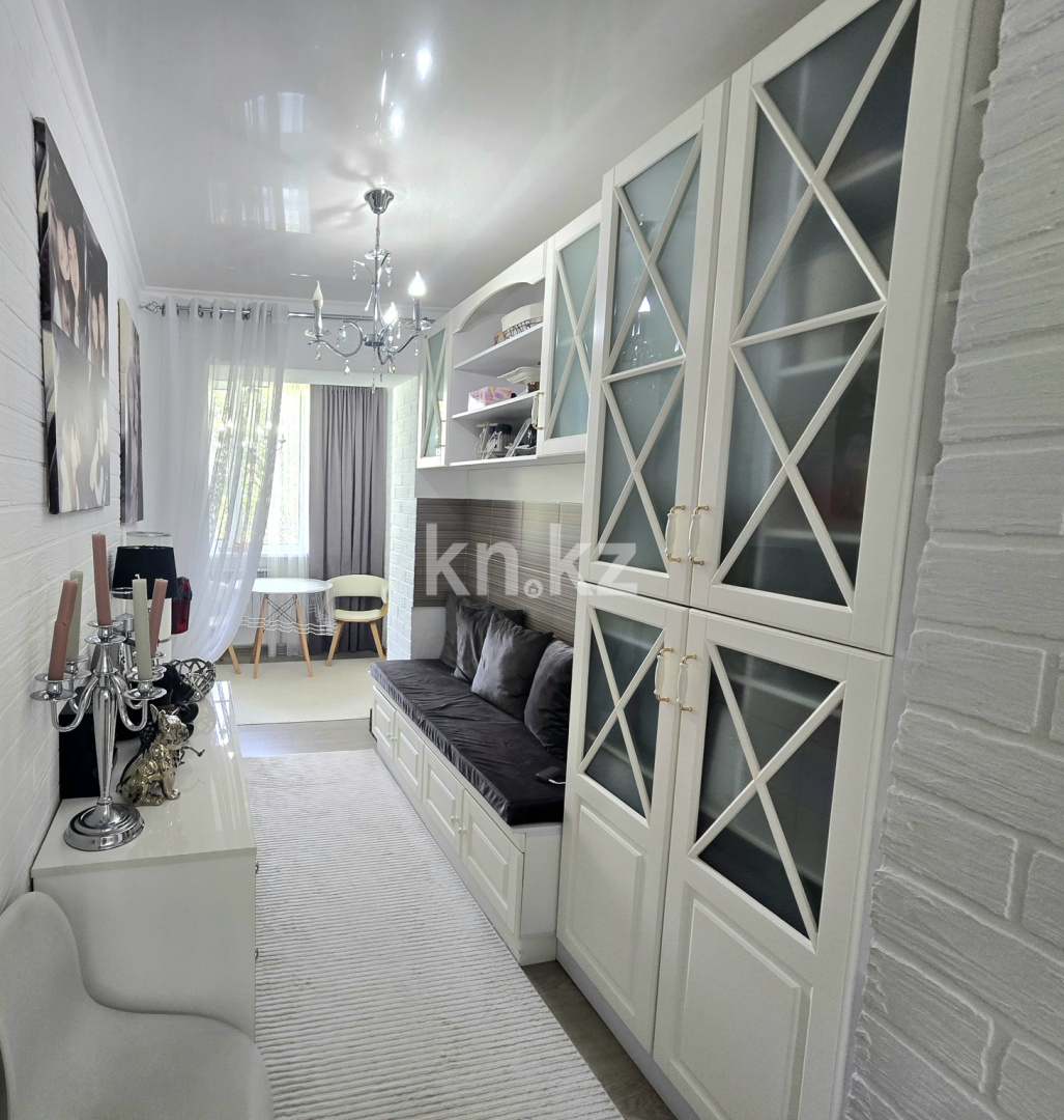 Продажа 2-комнатной квартиры, 62 м², 15-й микрлоайон, дом  14 в Шымкенте - фото 17