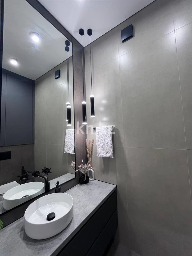 Продажа 3-комнатной квартиры, 77 м² в Караганде - фото 17
