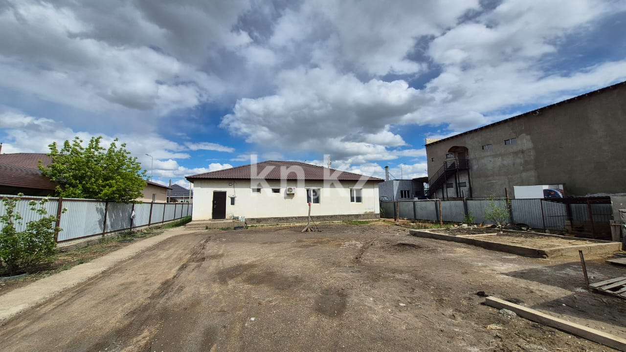 Продажа 4-комнатного дома, 171 м², Жулдыз в Атырау - фото 2