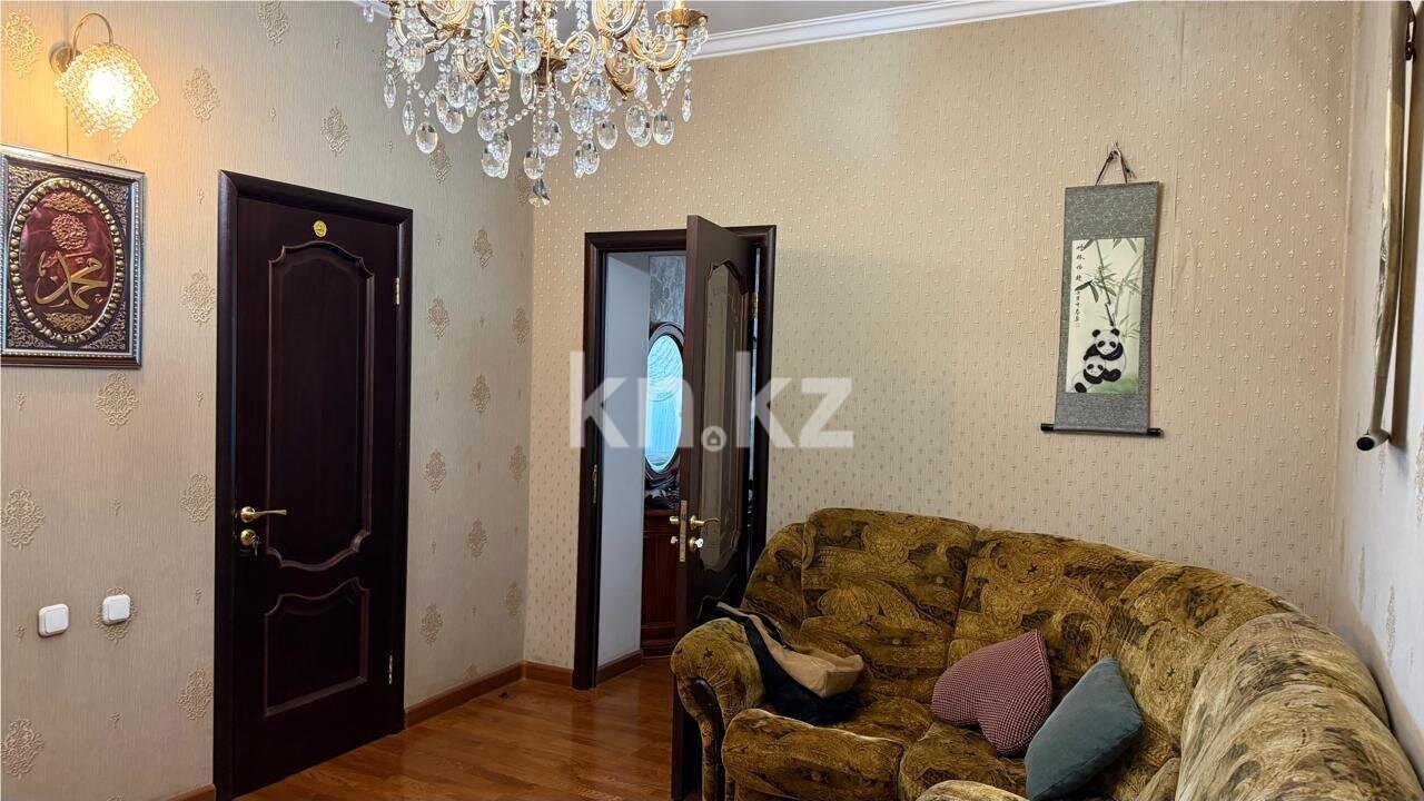 Продажа 4-комнатной квартиры, 197 м² в Караганде - фото 16