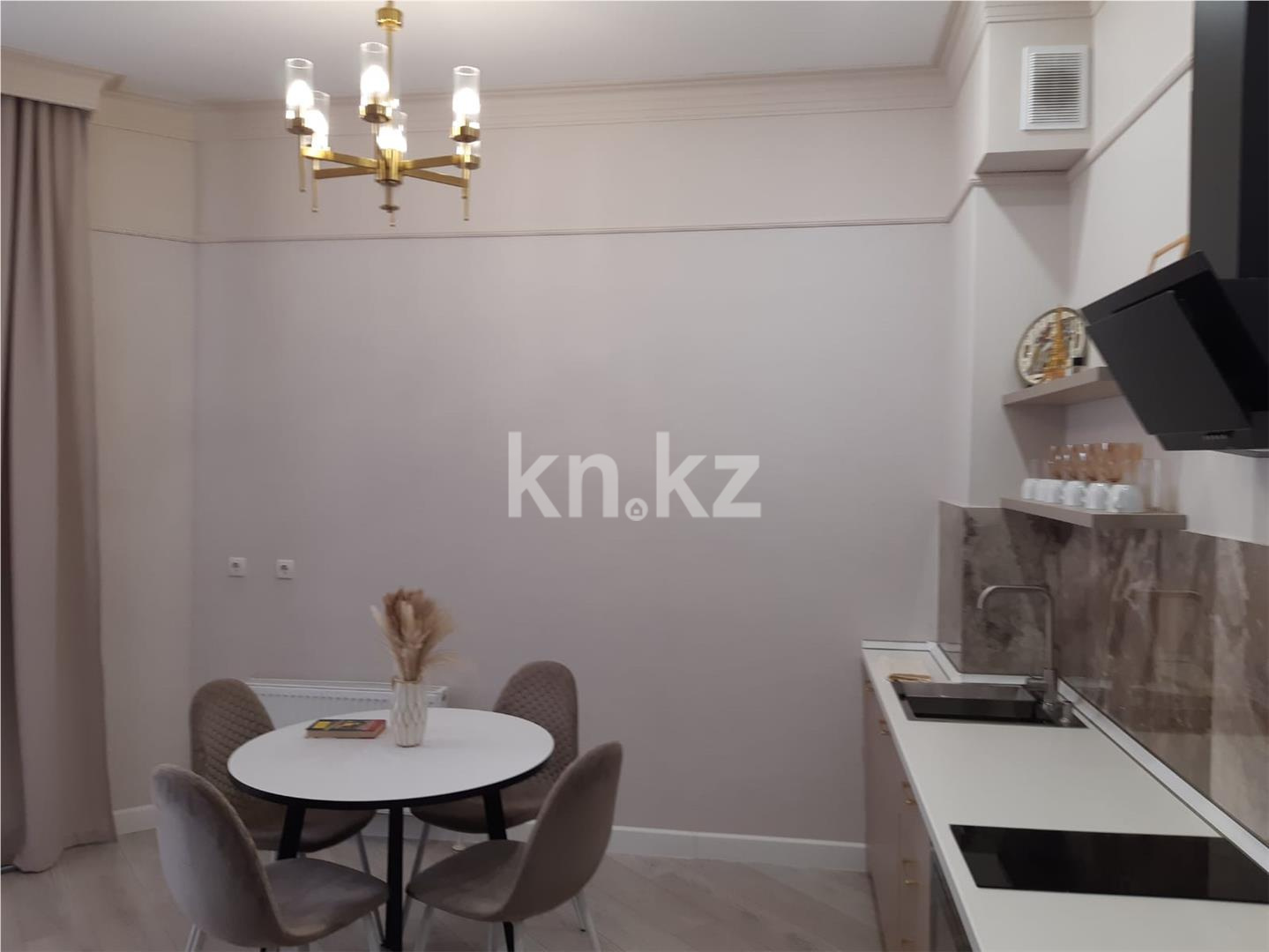 Продажа 1-комнатной квартиры, 46 м² в Астане - фото 3