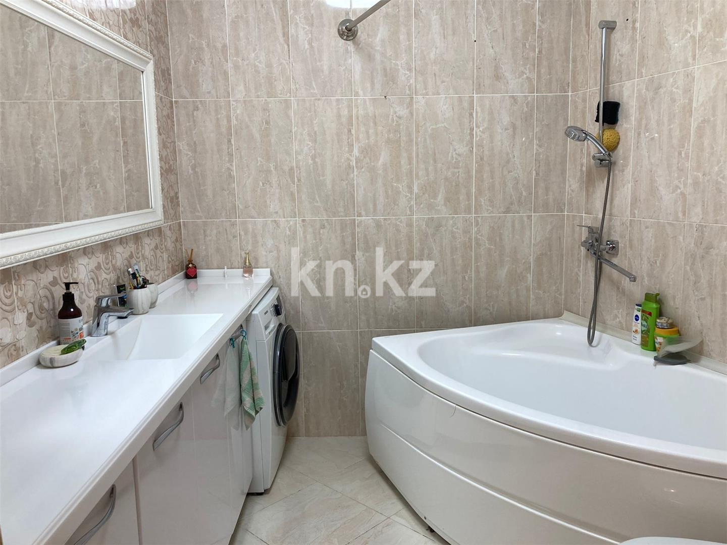 Продажа 3-комнатной квартиры, 105 м², мкр. Степной-2 в Караганде - фото 14