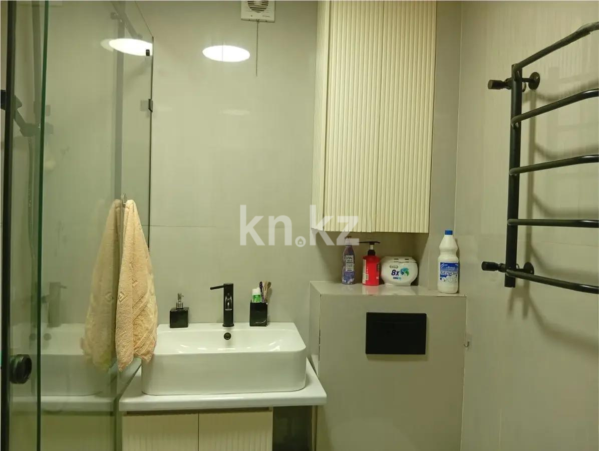 Продажа 1-комнатной квартиры, 38 м², мкр. Тастак-1, дом  15 в Алматы - фото 6