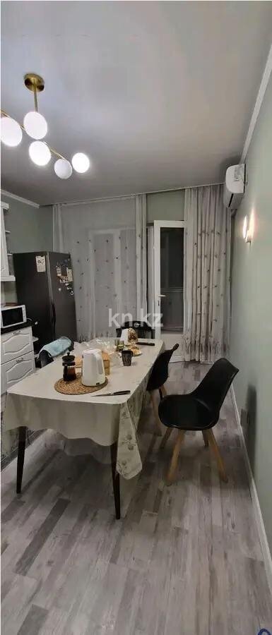 Продажа 2-комнатной квартиры, 94 м² в Алматы - фото 4