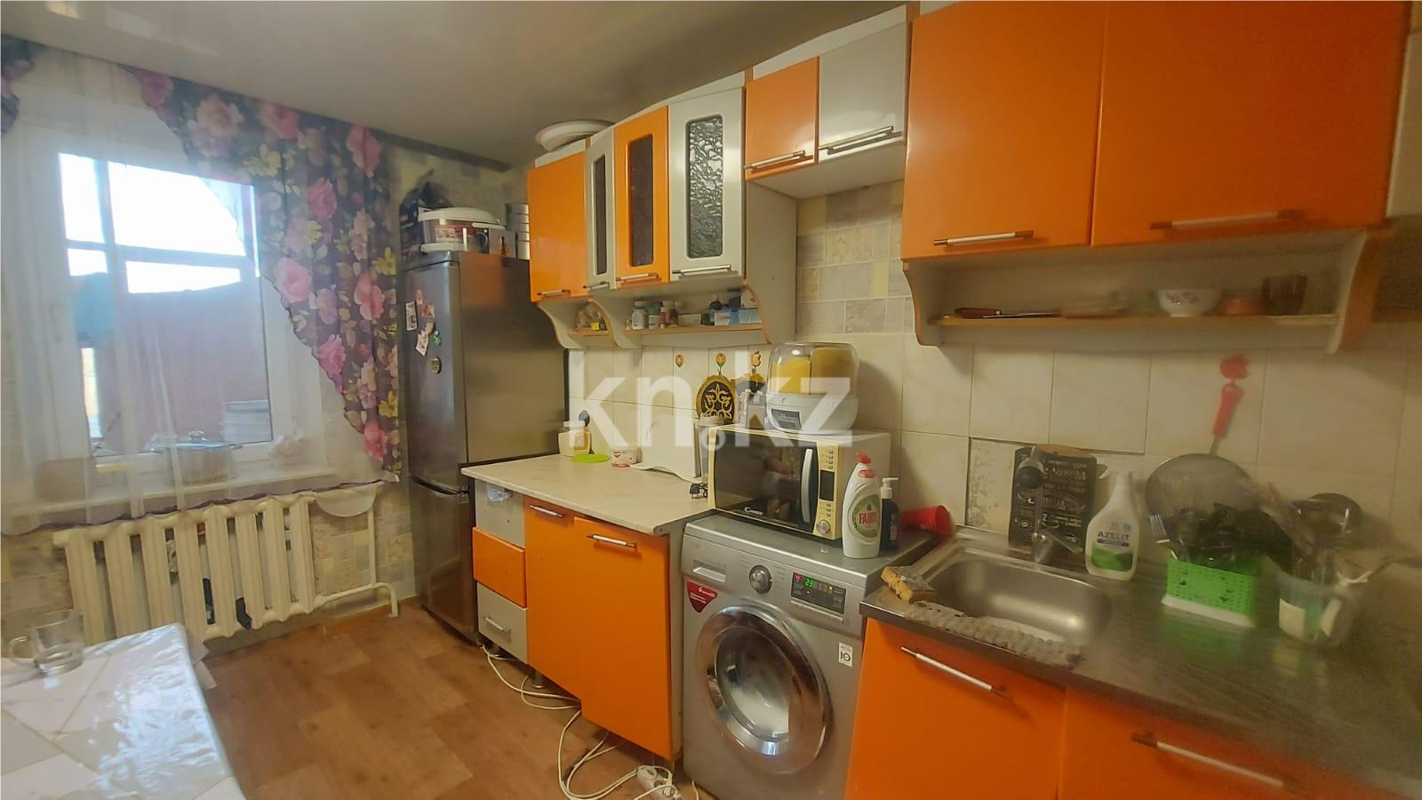 Продажа 3-комнатной квартиры, 64 м², мкр. Мамраева (Восток-5) в Караганде - фото 9