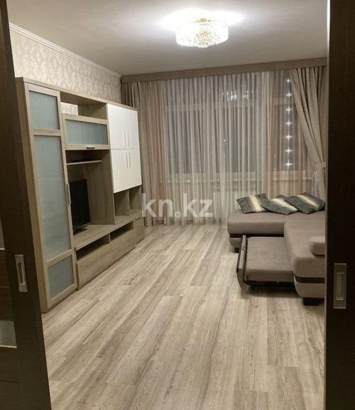 Аренда 1-комнатной квартиры, 35 м² в Астане