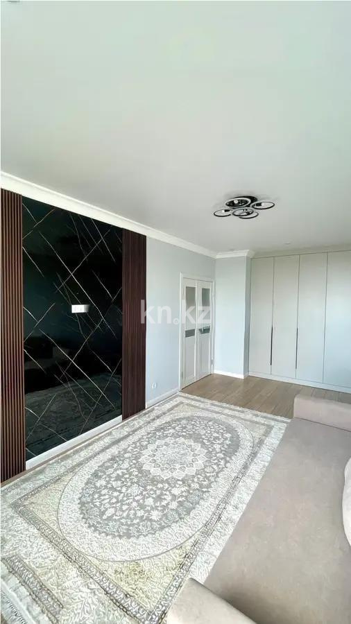 Продажа 1-комнатной квартиры, 37 м², ул. Е-915, дом  15 в Астане