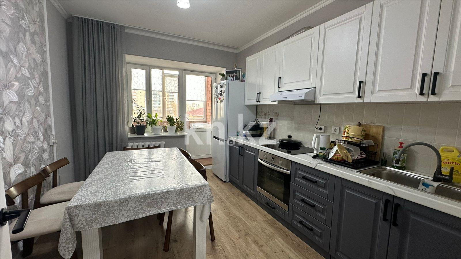 Продажа 3-комнатной квартиры, 86.9 м², ул. Куйши Дина в Астане - фото 9