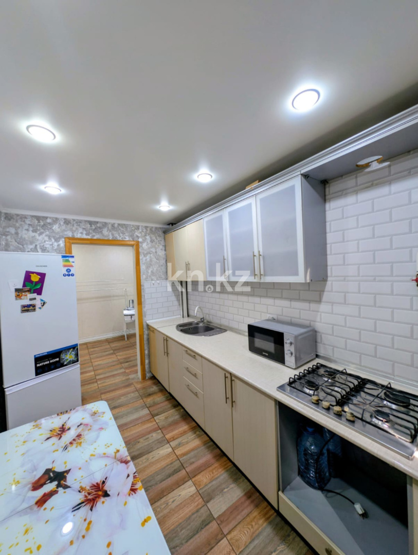 Продажа 2-комнатной квартиры, 51.6 м² в Уральске - фото 11