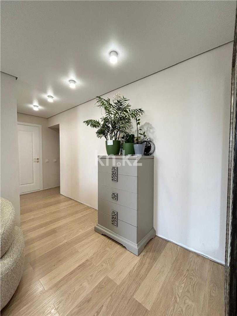 Продажа 4-комнатной квартиры, 75 м² в Астане - фото 12