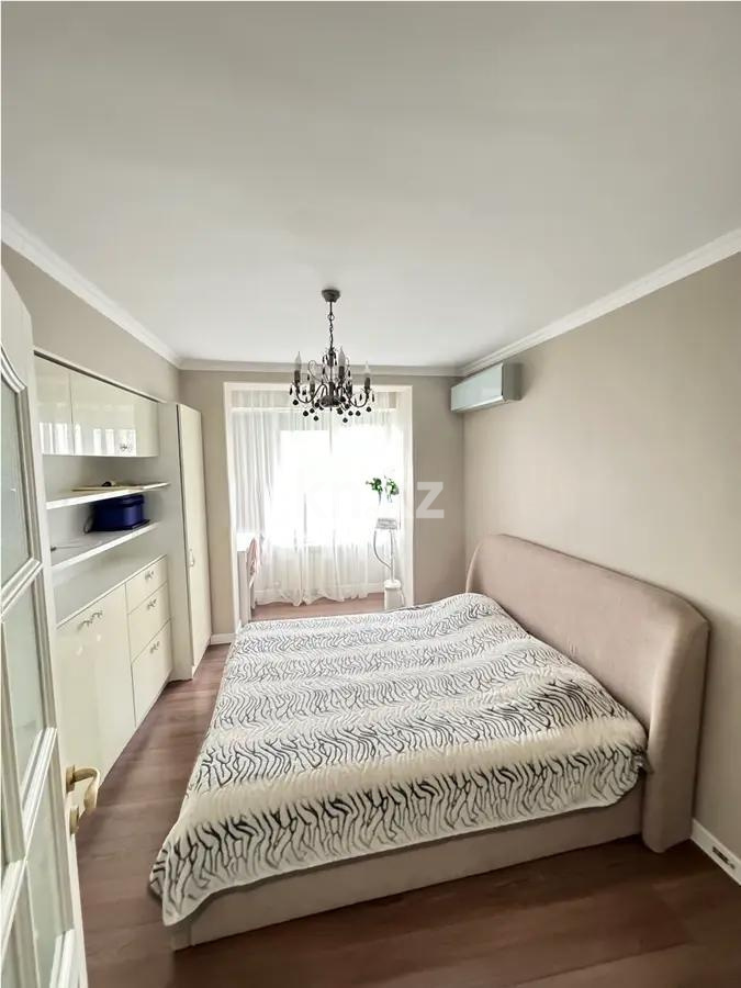 Продажа 4-комнатной квартиры, 105 м², ул. Гоголя, дом  75 в Алматы - фото 2