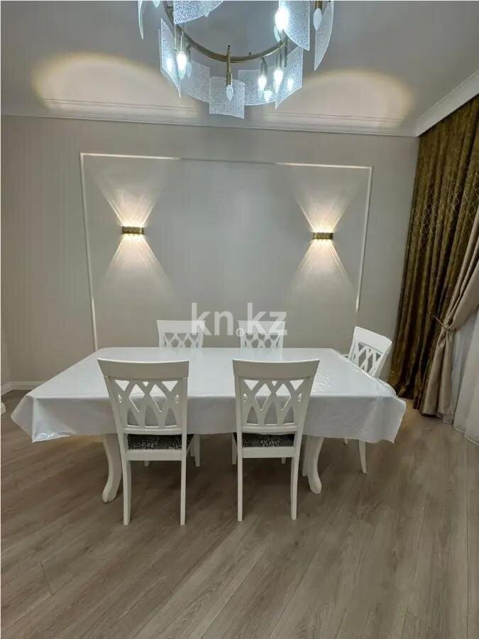 Продажа 5-комнатной квартиры, 214.8 м² в Астане - фото 5
