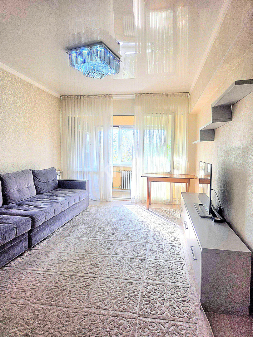 Продажа 5-комнатной квартиры, 137.3 м², ул. Жангельдина, дом  11 - ул. Макатаева в Алматы