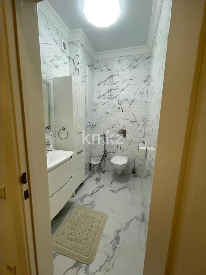 Продажа 3-комнатной квартиры, 132 м², мкр. Степной-3, дом  2/3 в Караганде - фото 6