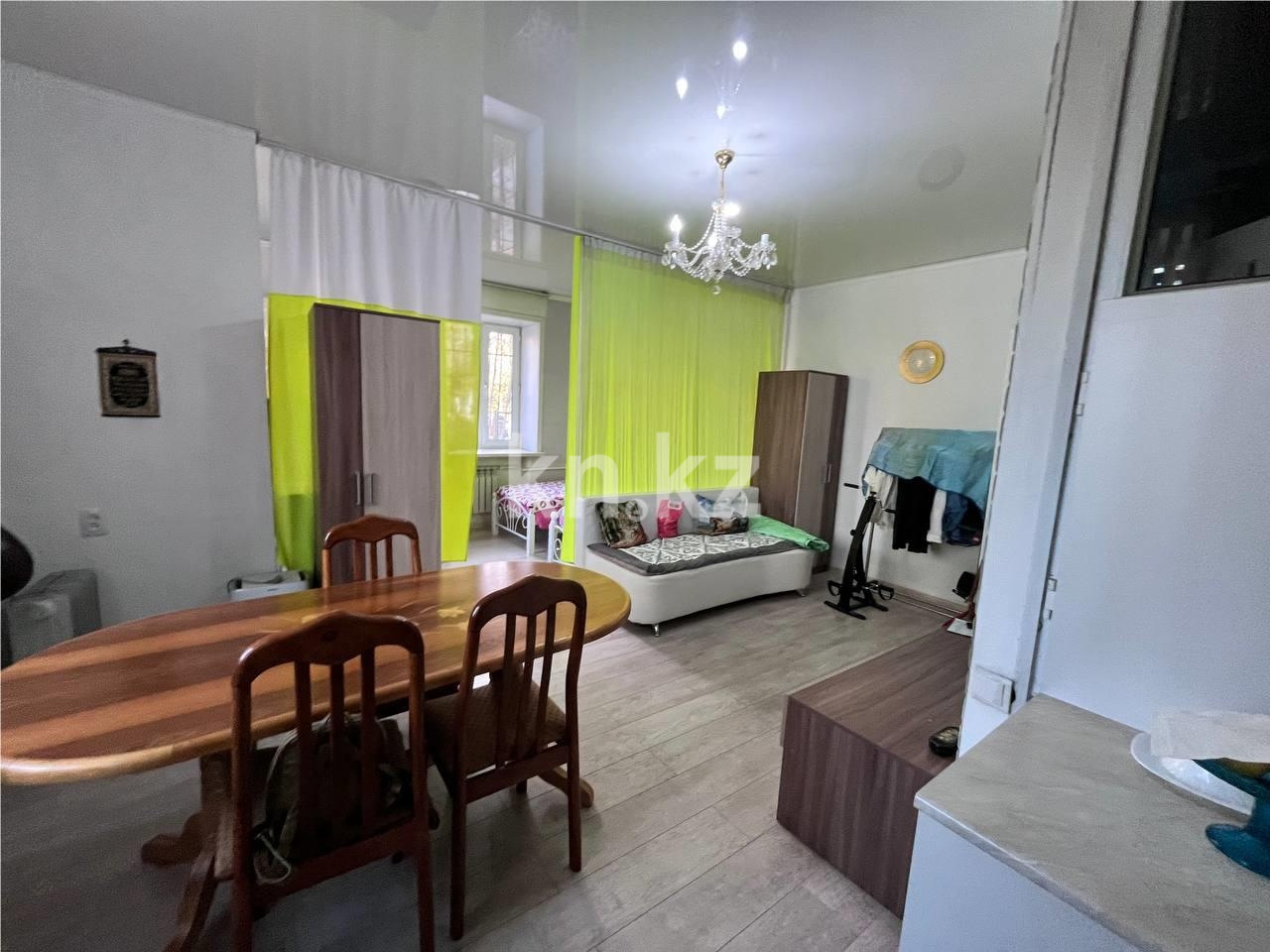 Продажа 2-комнатной квартиры, 42 м² в Караганде - фото 2