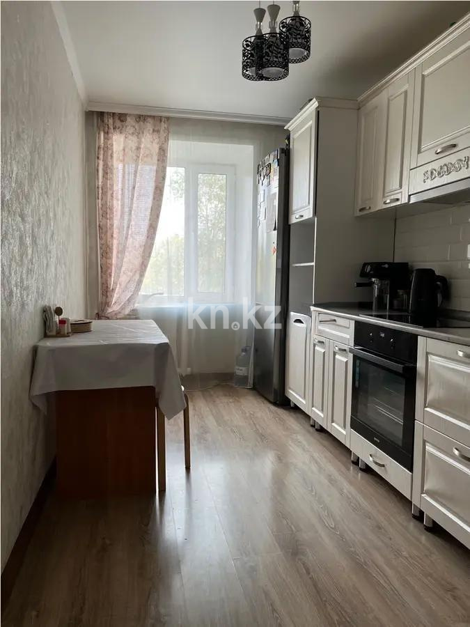 Продажа 3-комнатной квартиры, 63 м², ул. Сатыбалдина, дом  7 в Караганде - фото 5