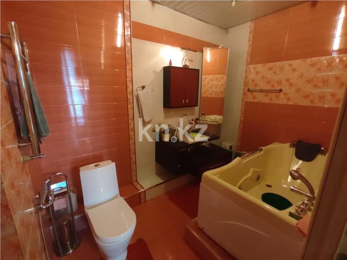 Продажа 2-комнатной квартиры, 77 м², пр. Достык, дом  97б в Алматы - фото 3