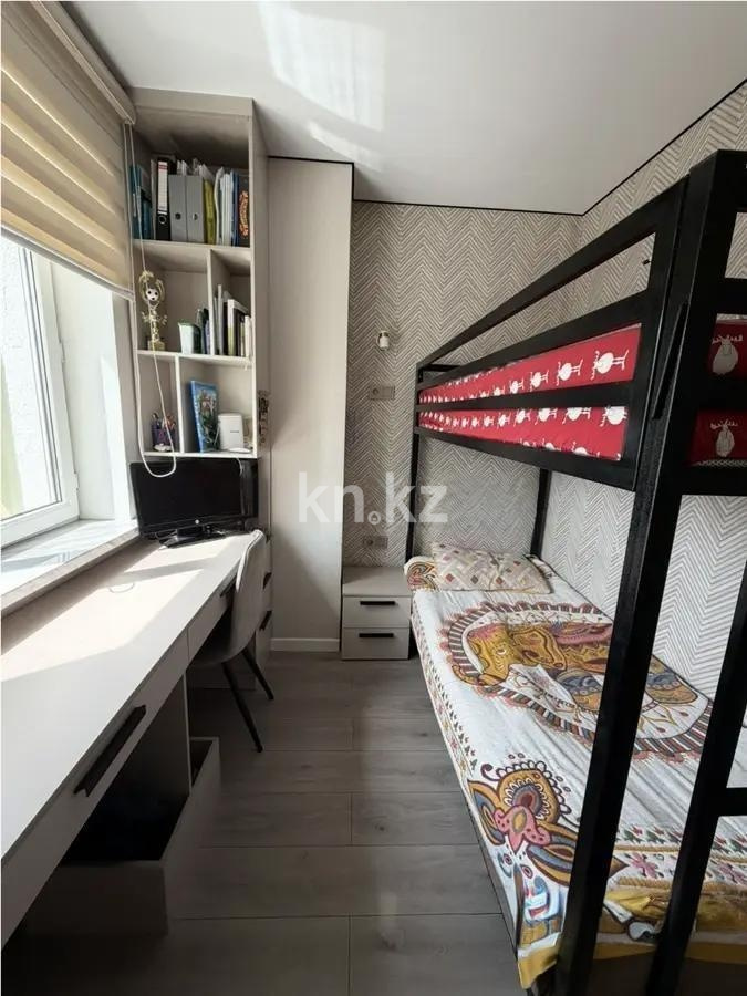Продажа 4-комнатной квартиры, 65 м² в Алматы - фото 3