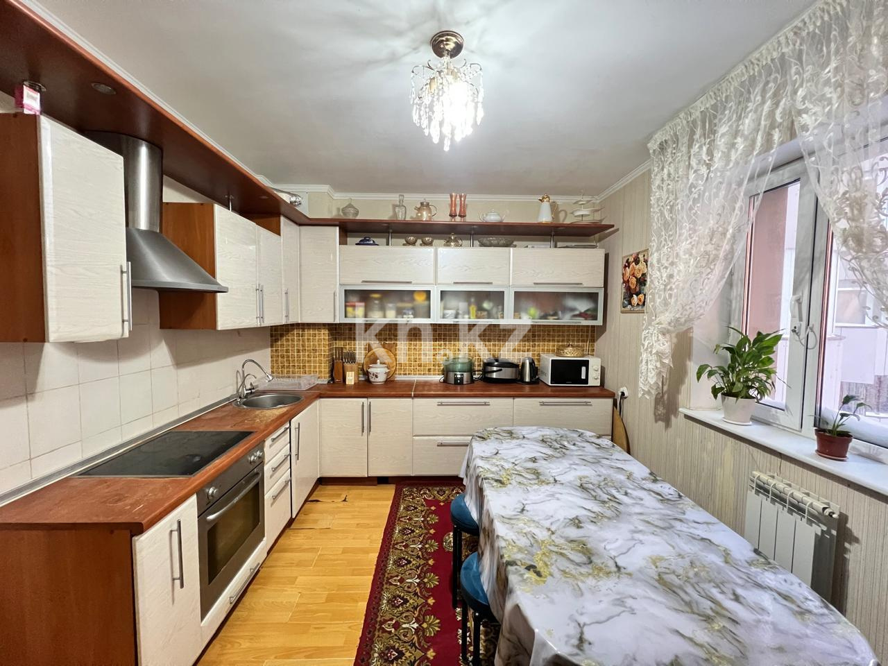 Продажа 4-комнатной квартиры, 121.5 м² в Астане - фото 8