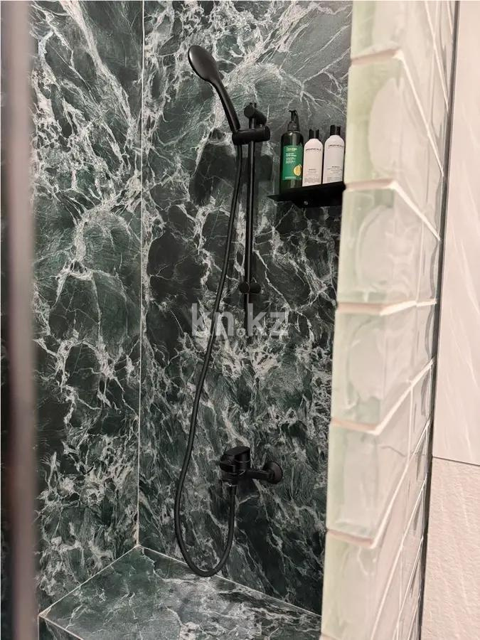 Продажа 3-комнатной квартиры, 94.6 м² в Алматы - фото 6