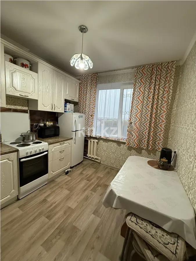 Продажа 4-комнатной квартиры, 80 м², пр. Шахтеров, дом  5 в Караганде - фото 4