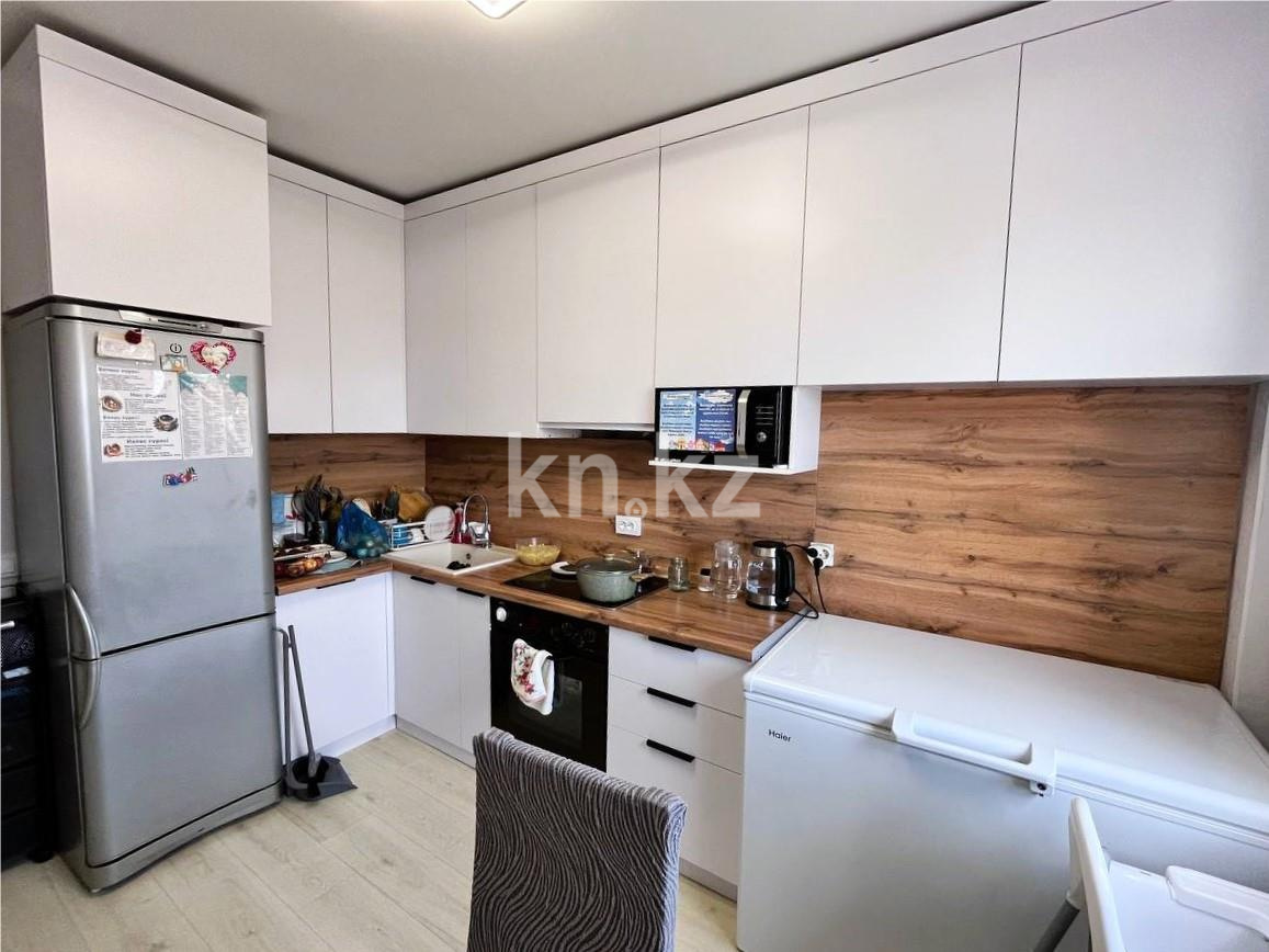 Продажа 2-комнатной квартиры, 60 м², ул. Сарыарка, дом  19 в Караганде - фото 8