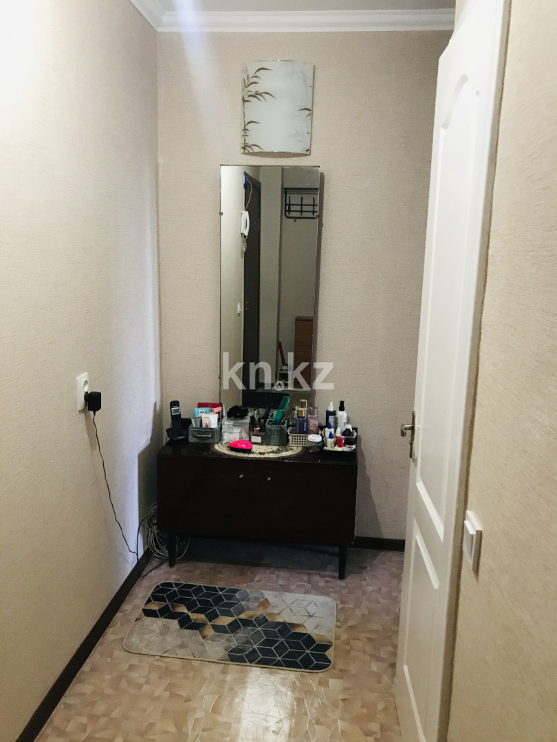 Продажа 2-комнатной квартиры, 46 м², ул. Алиханова, дом  32 в Караганде - фото 16