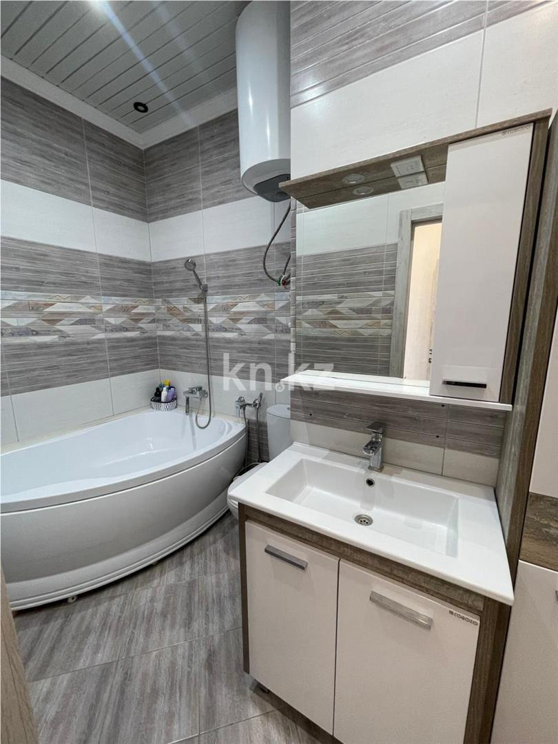 Продажа 3-комнатной квартиры, 73 м² в Караганде - фото 15