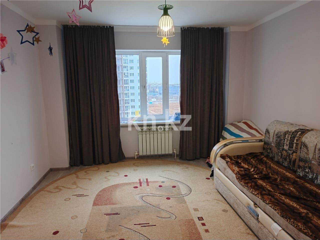 Продажа 2-комнатной квартиры, 66 м², ул. Ашимова в Караганде