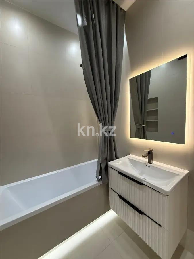 Продажа 4-комнатной квартиры, 130.7 м² в Алматы - фото 7