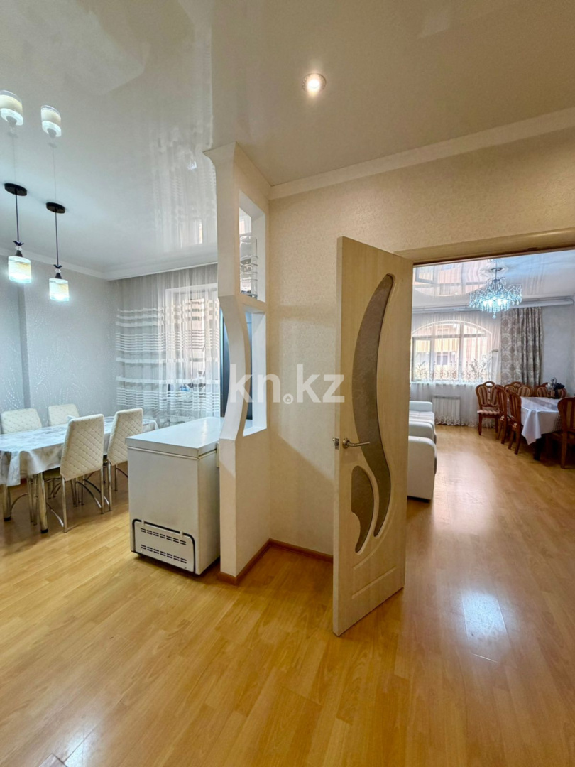 Продажа 2-комнатной квартиры, 66.7 м² в Астане - фото 4