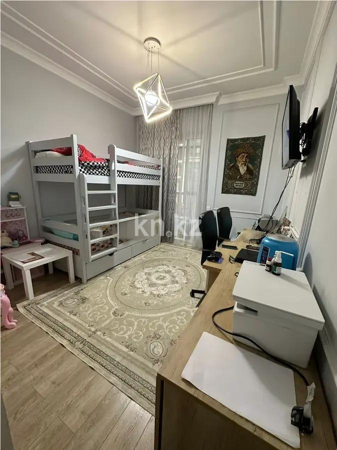 Продажа 2-комнатной квартиры, 75 м² в Алматы