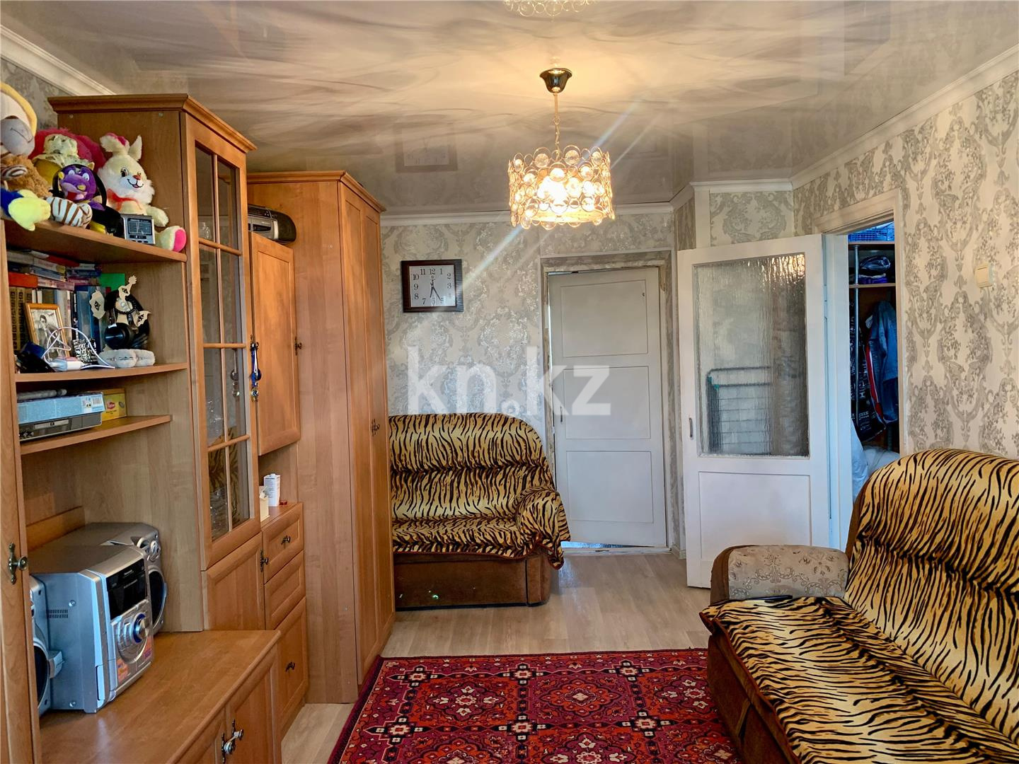 Продажа 2-комнатной квартиры, 44 м², мкр-н 21, дом  8 в Караганде - фото 2