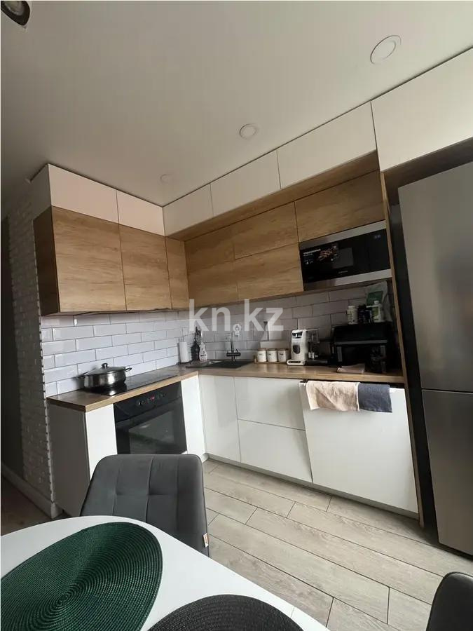 Продажа 3-комнатной квартиры, 65 м² в Караганде - фото 3