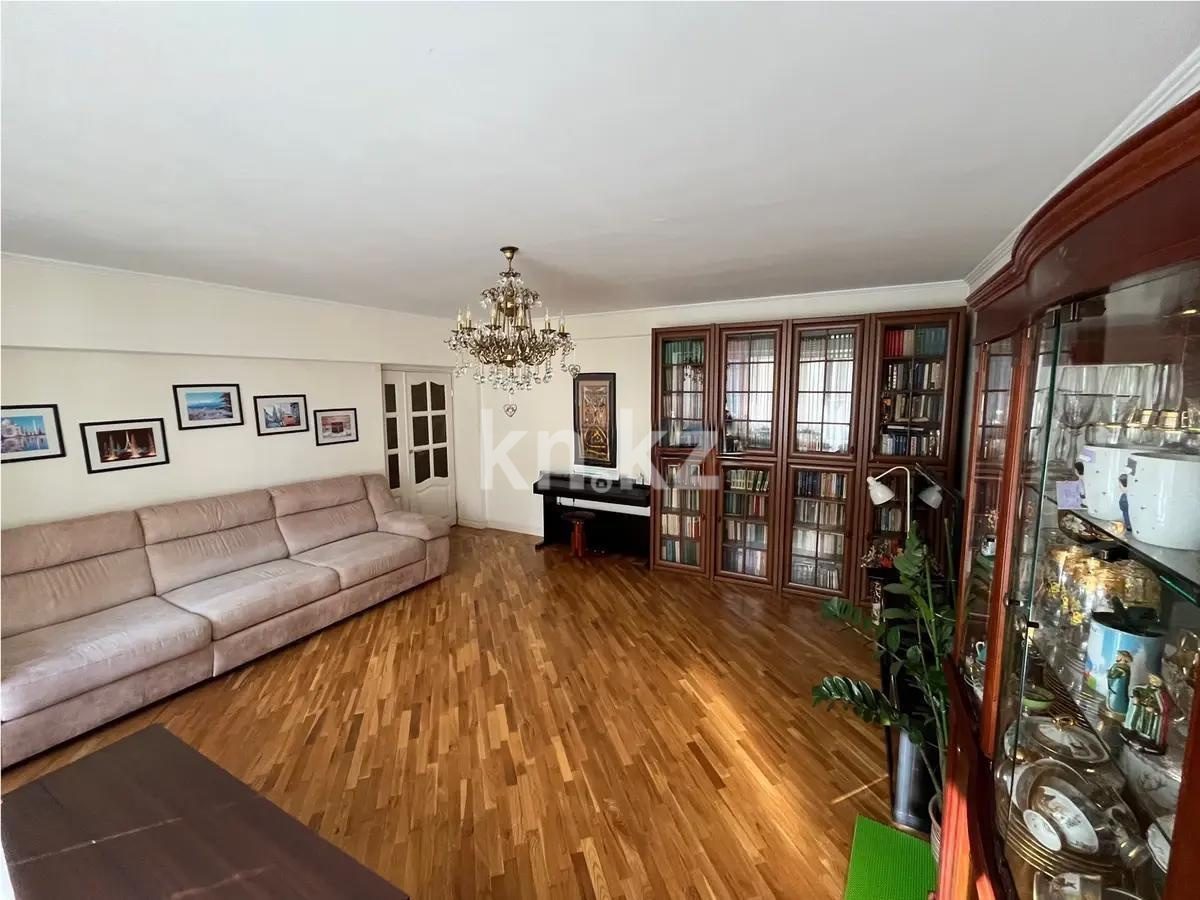 Продажа 4-комнатной квартиры, 135 м², ул. Байкадамова, дом  10 в Алматы