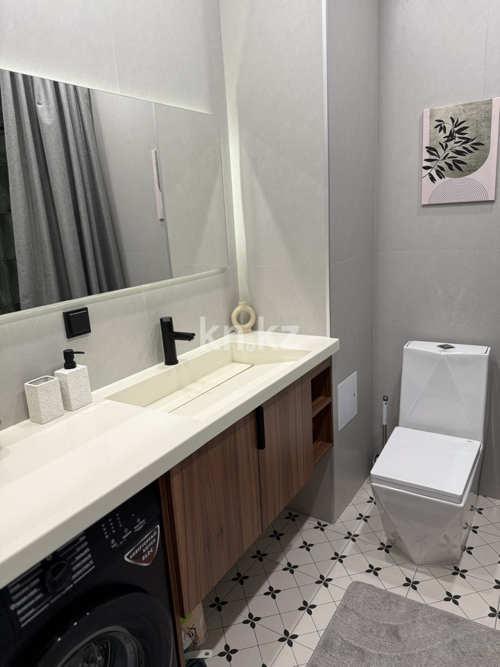 Аренда 1-комнатной квартиры посуточно, 41 м² в Алматы - фото 19