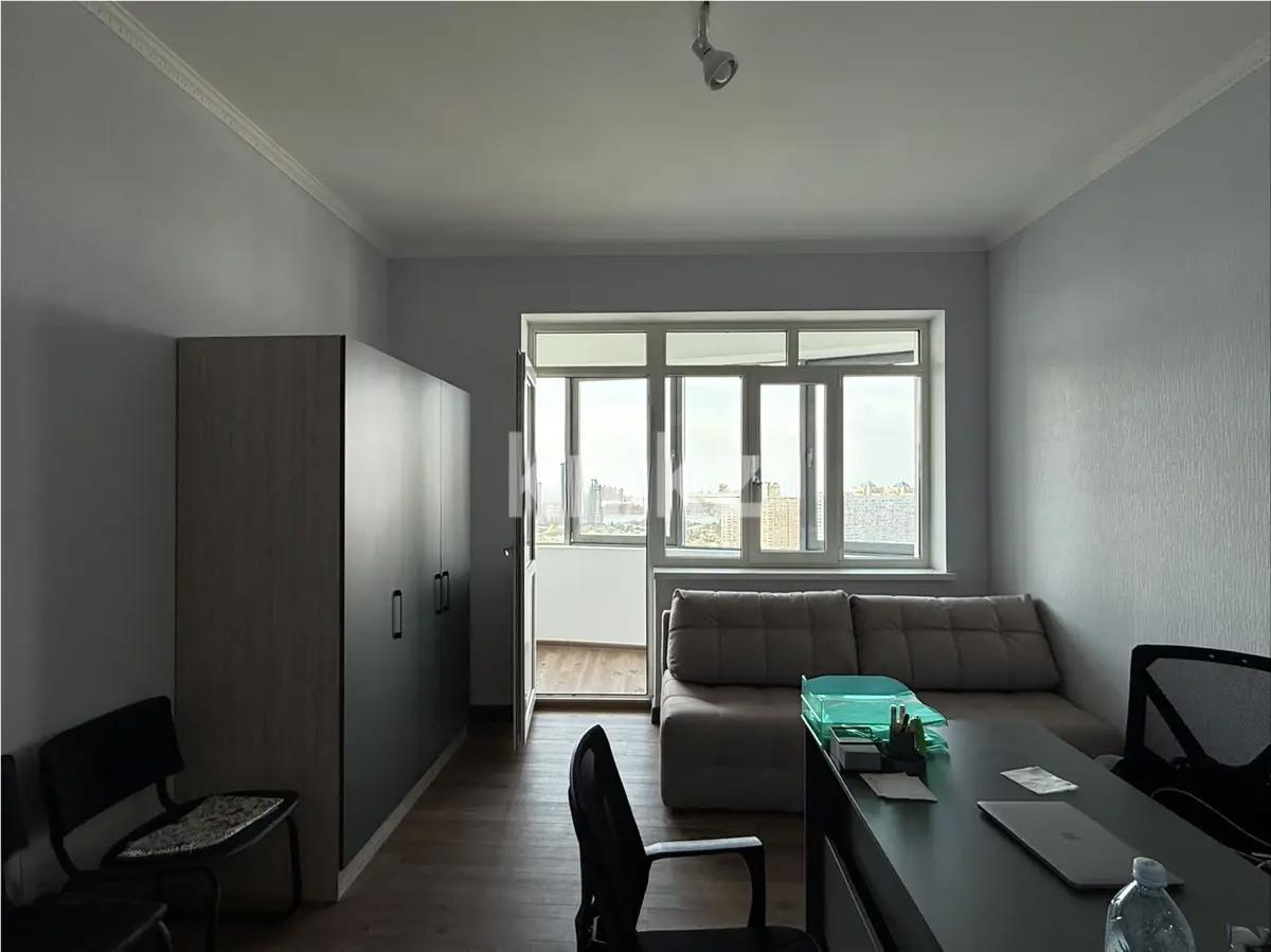 Продажа 3-комнатной квартиры, 97 м² в Алматы