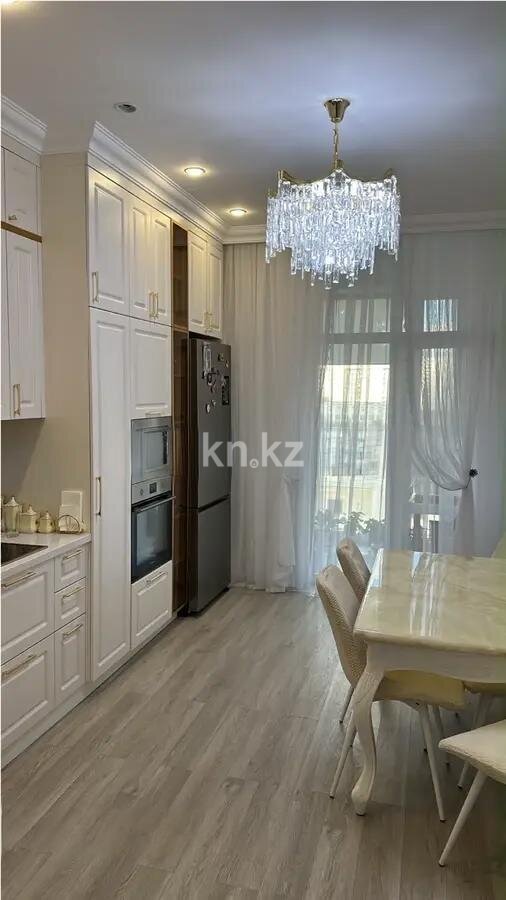 Продажа 4-комнатной квартиры, 136 м² в Астане - фото 4