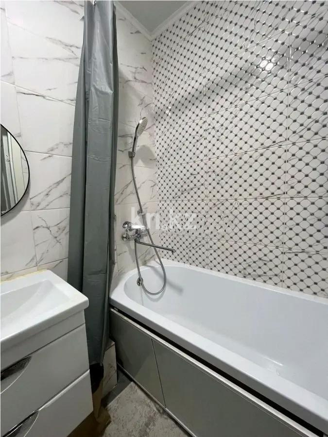 Продажа 2-комнатной квартиры, 46 м², ул. Жунисова, дом  12/5 в Алматы - фото 2