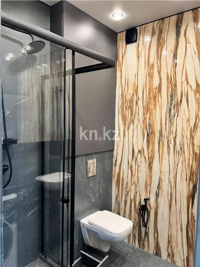 Продажа 2-комнатной квартиры, 61 м², пр. Серкебаева, дом  146/1 в Алматы - фото 4