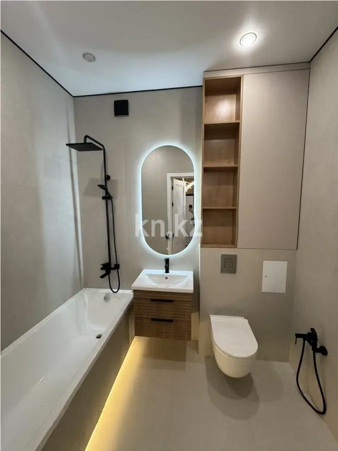 Продажа 3-комнатной квартиры, 65 м², ул. Е-15, дом  13/1 в Астане - фото 4