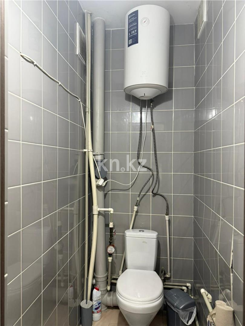 Продажа 2-комнатной квартиры, 85 м², пр. Шахтеров в Караганде - фото 8