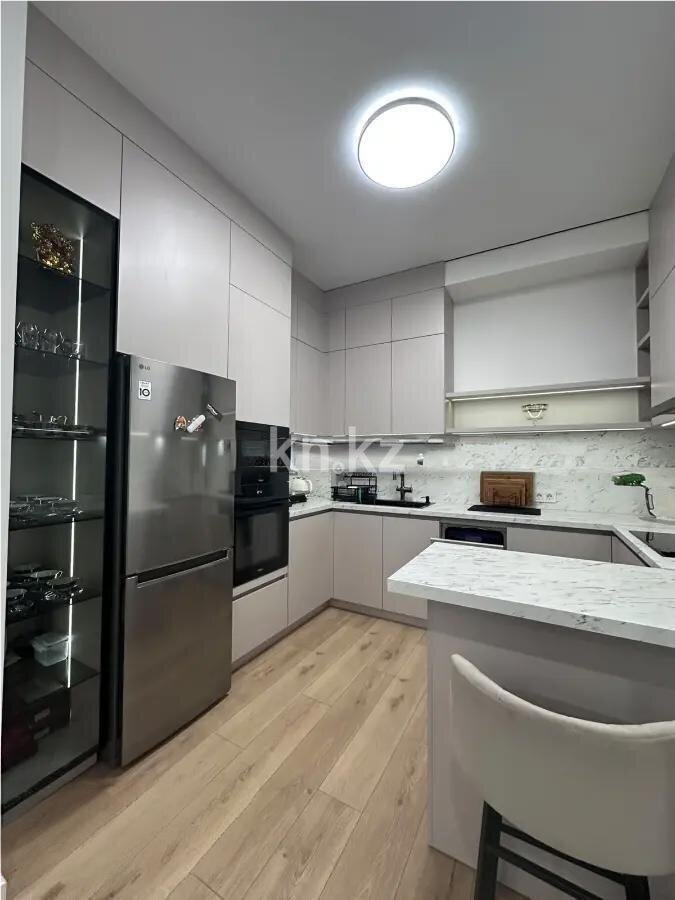 Продажа 2-комнатной квартиры, 102.2 м² в Алматы - фото 2