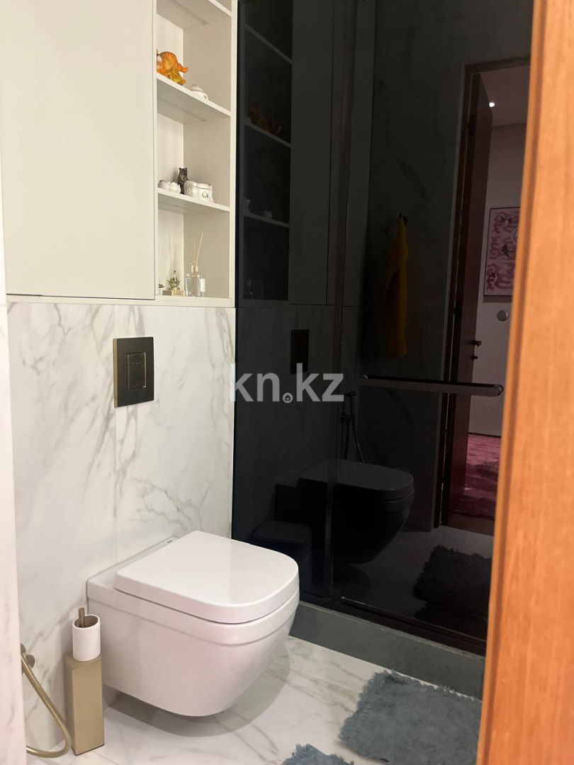 Продажа 4-комнатной квартиры, 127.7 м² в Астане - фото 4