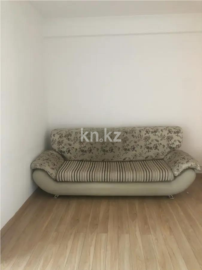 Продажа 1-комнатной квартиры, 42 м², ул. Толе би, дом  286/1 в Алматы - фото 2