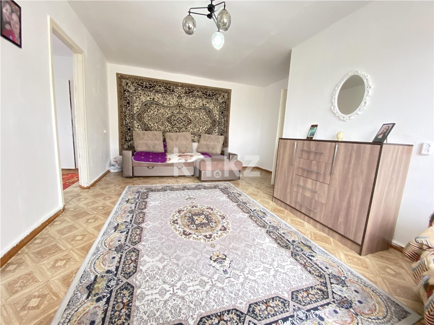 Продажа 4-комнатной квартиры, 61 м² в Караганде