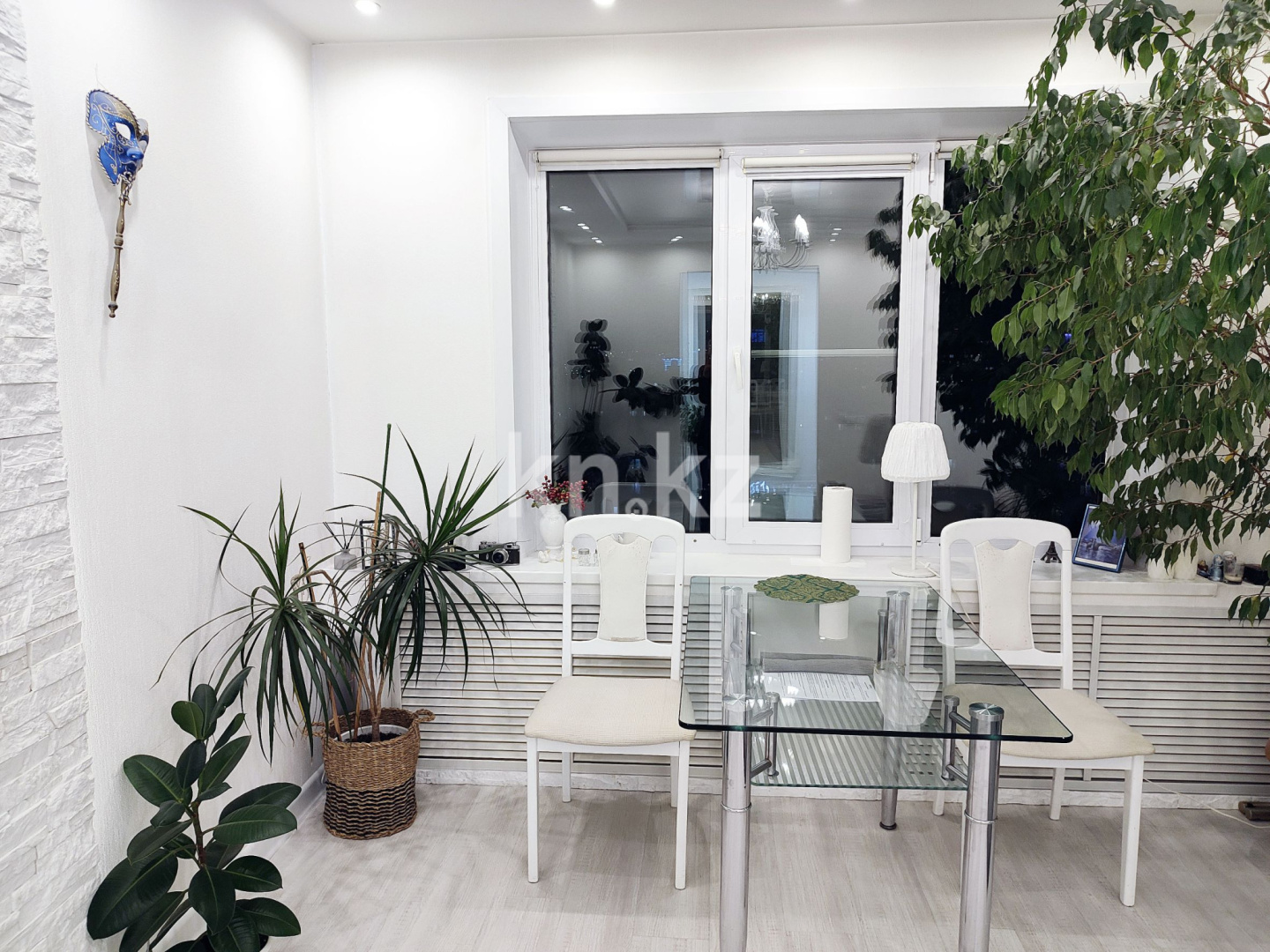 Аренда 1-комнатной квартиры посуточно, 50 м², пр. Абылай хана, дом  49 в Астане