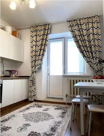 Продажа 1-комнатной квартиры, 38 м², ул. Мухамедханова, дом  28б в Астане - фото 3