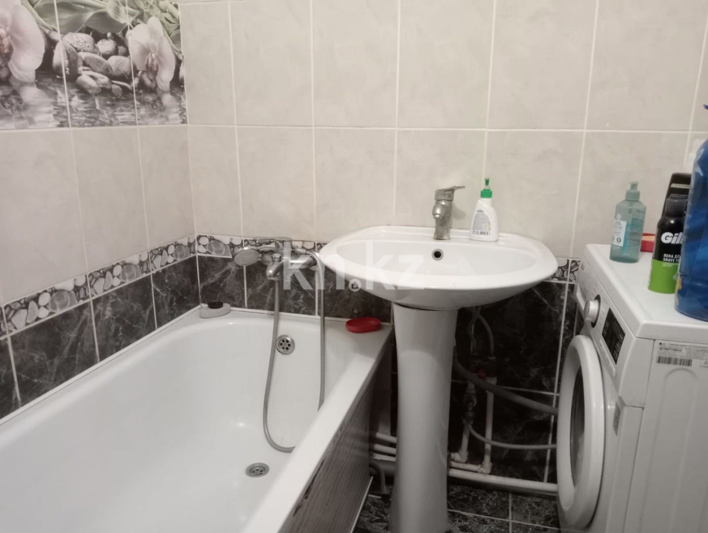 Продажа 2-комнатной квартиры, 53 м², ул. Академика Тайманова, дом  127 в Уральске - фото 9